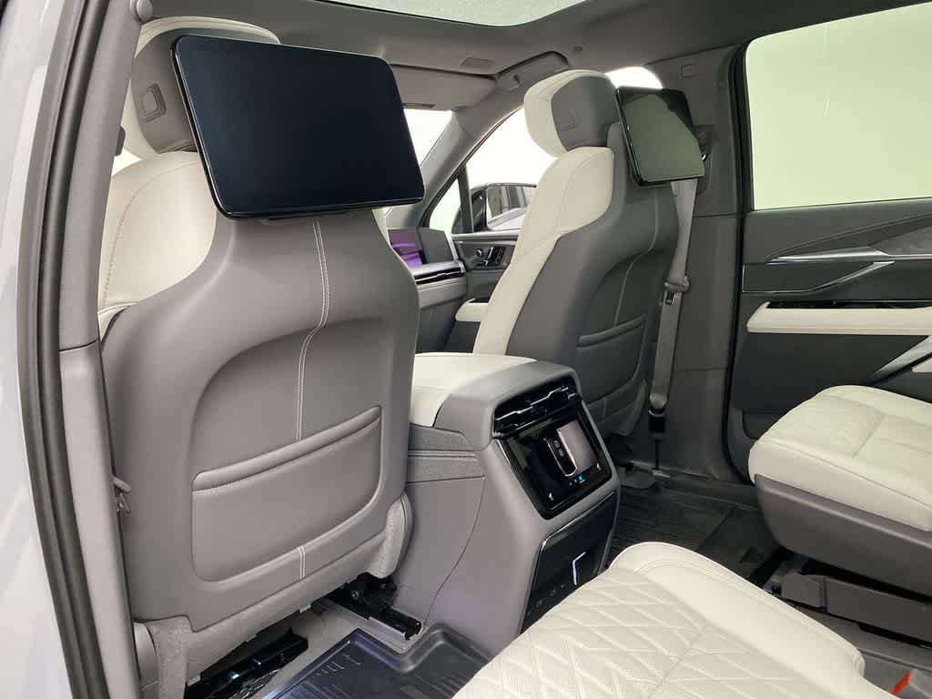 Certified 2026 Cadillac Escalade IQL Sport 1 w/ LPO, ONYX Package image 16