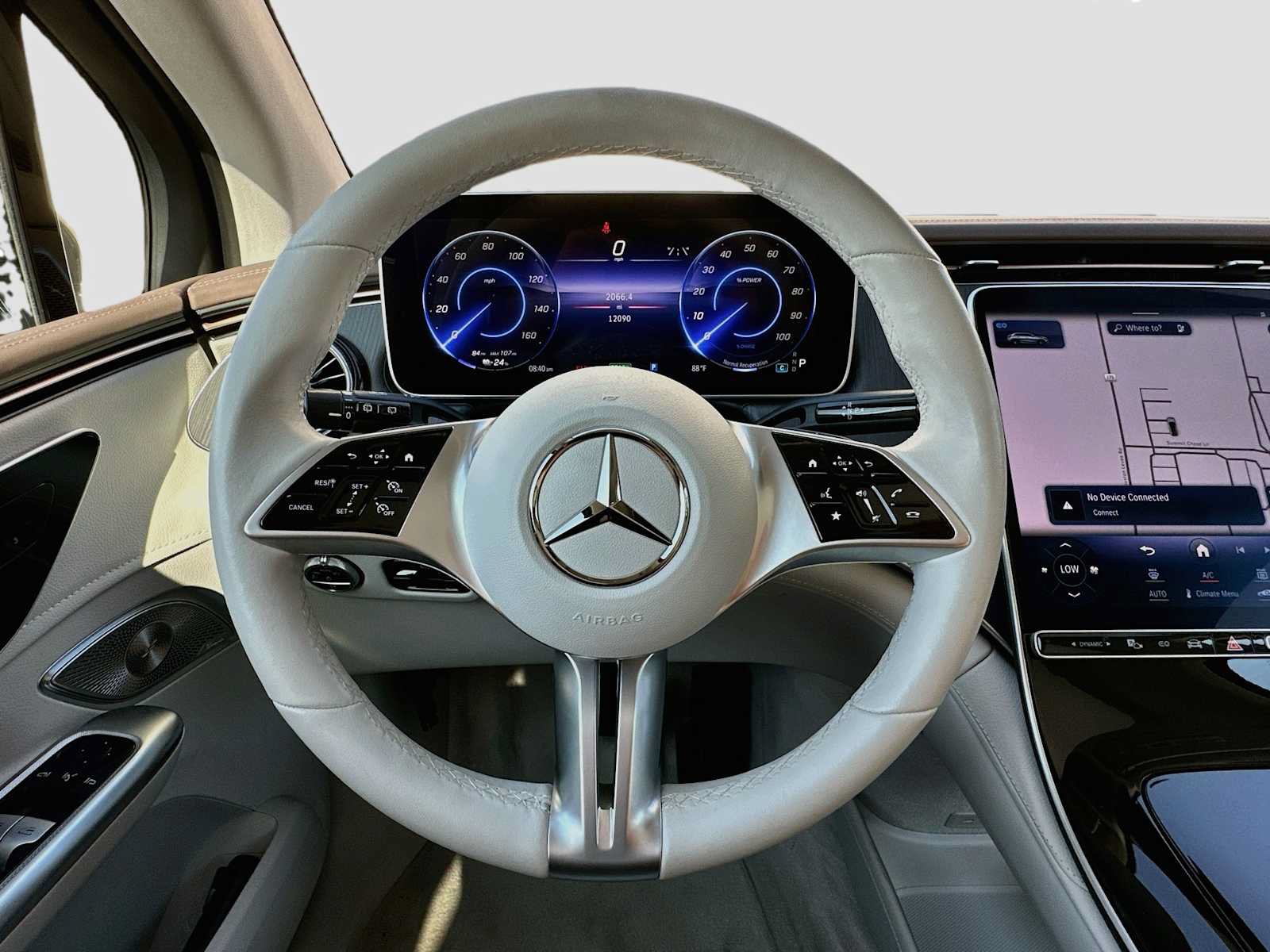Used 2023 Mercedes-Benz EQE 350+ 4MATIC SUV w/ AMG Line Exterior Package image 11