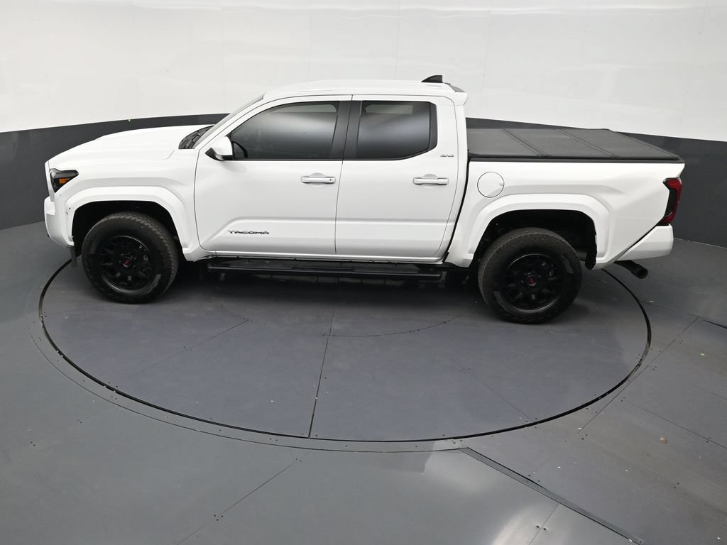 Used 2026 Toyota Tacoma SR5 RWD image 13