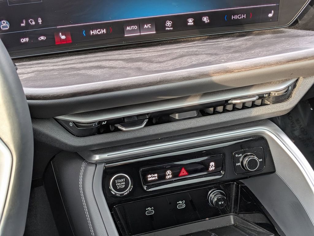 Used 2025 Audi Q5 Premium Plus w/ Premium Plus image 27