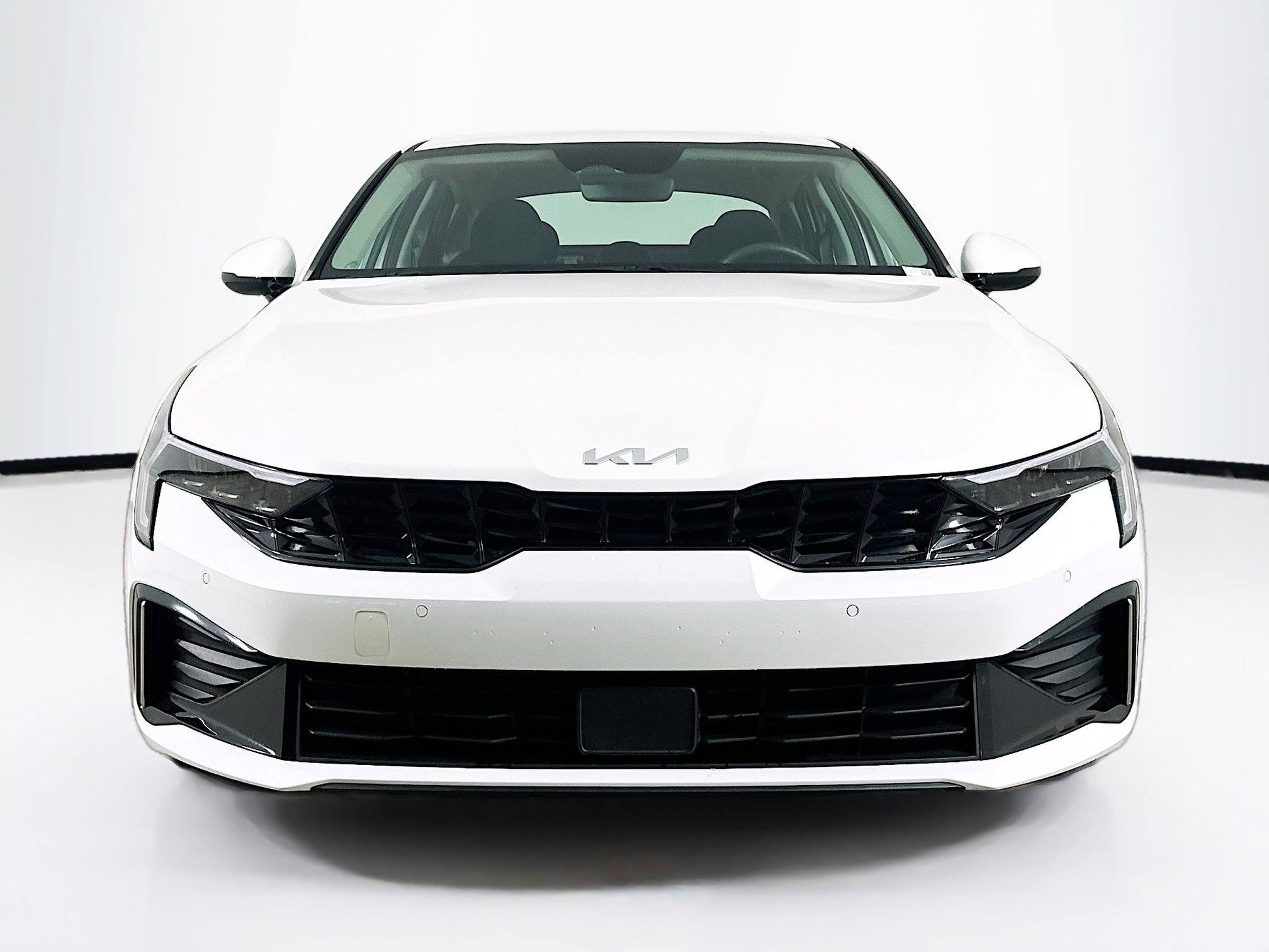 Used 2025 Kia K5 LXS image 2