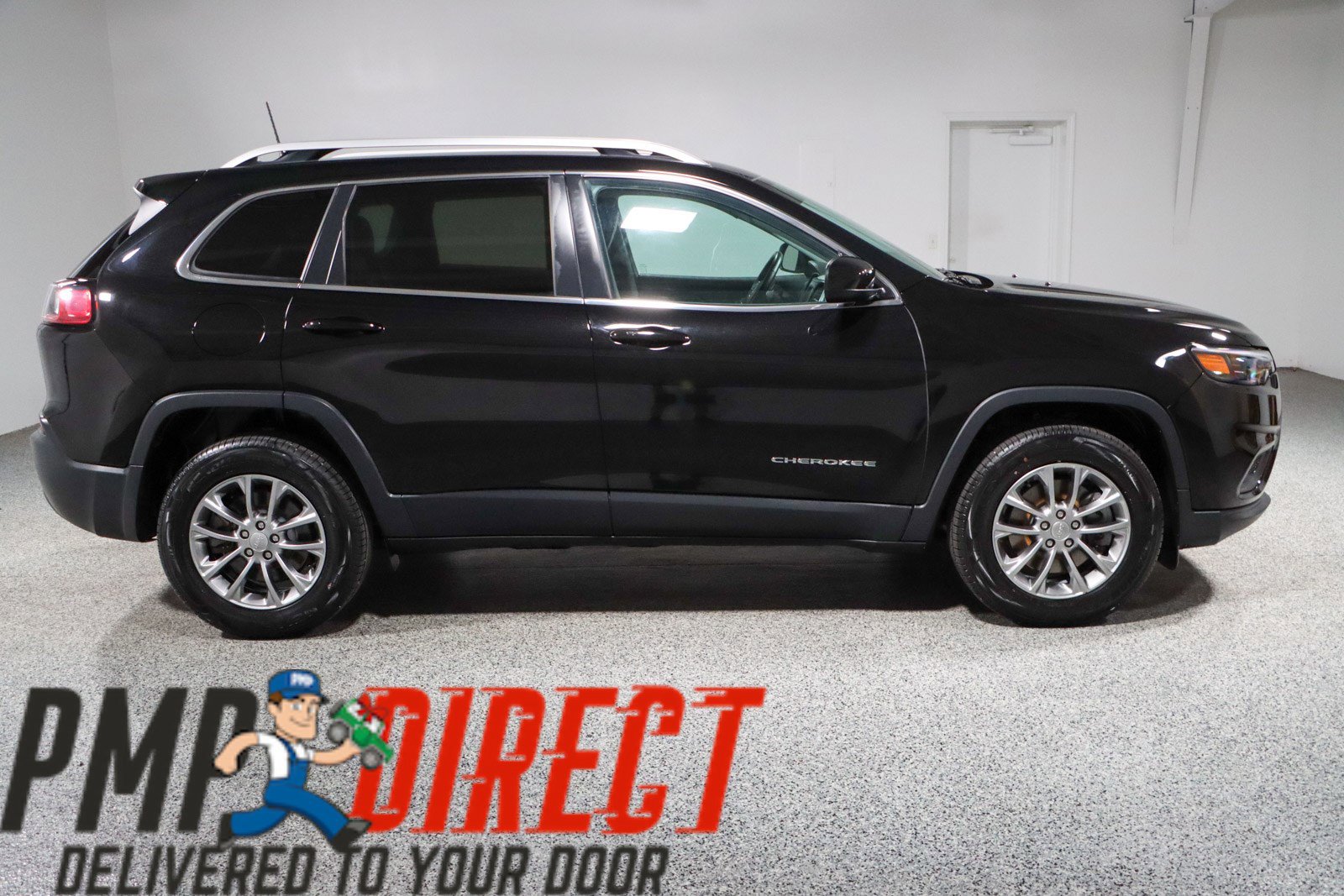 Used 2019 Jeep Cherokee Latitude Plus w/ Comfort/Convenience Group image 6
