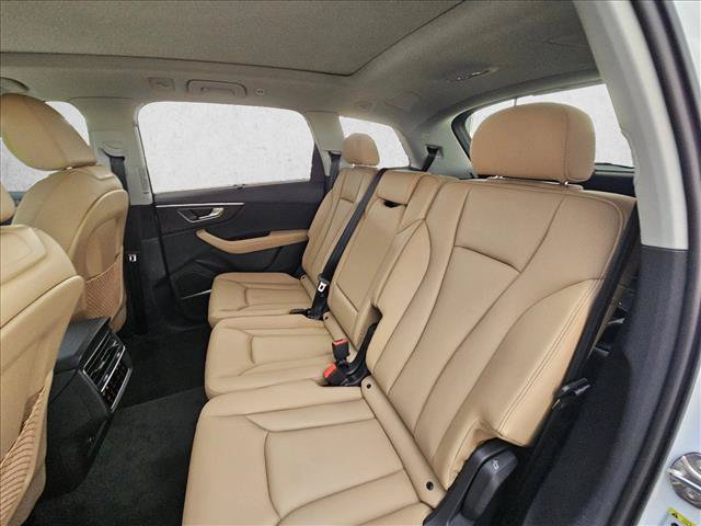 New 2026 Audi Q7 2.0T Premium Plus AWD/4WD image 16