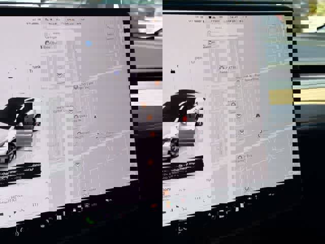 Used 2023 Tesla Model Y Performance image 22