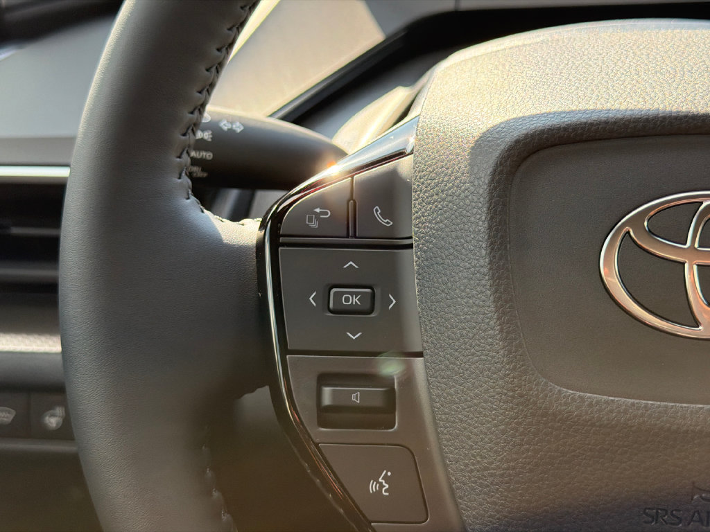 New 2027 Toyota Prius XLE FWD image 30