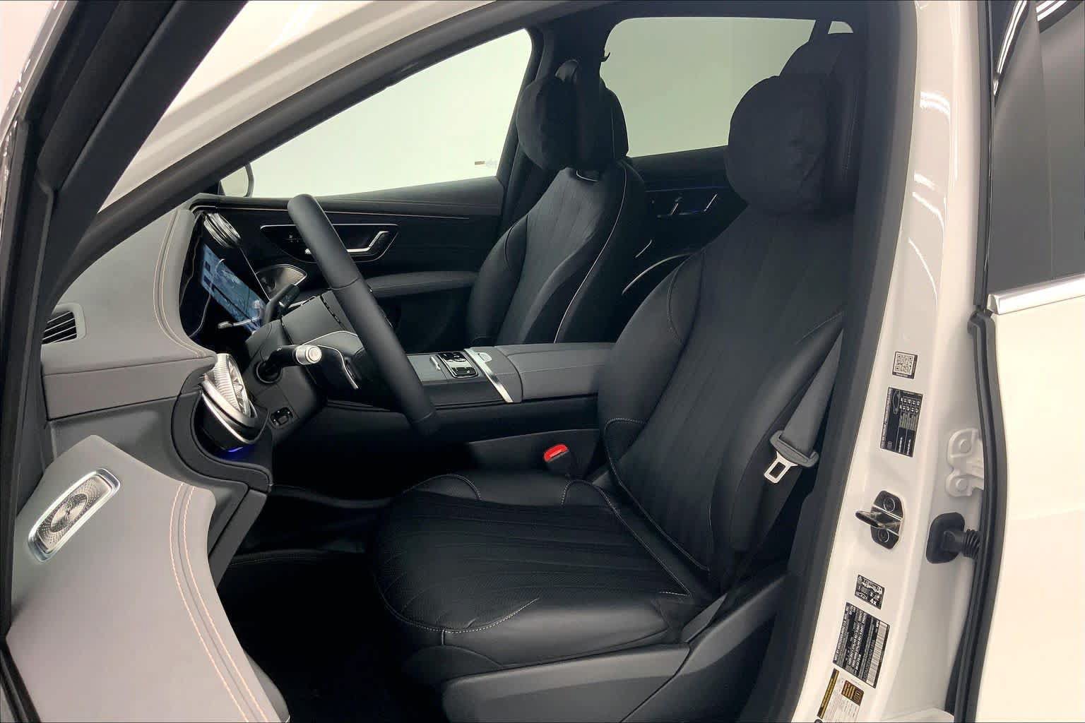 New 2027 Mercedes-Benz EQS 400 4MATIC SUV image 21