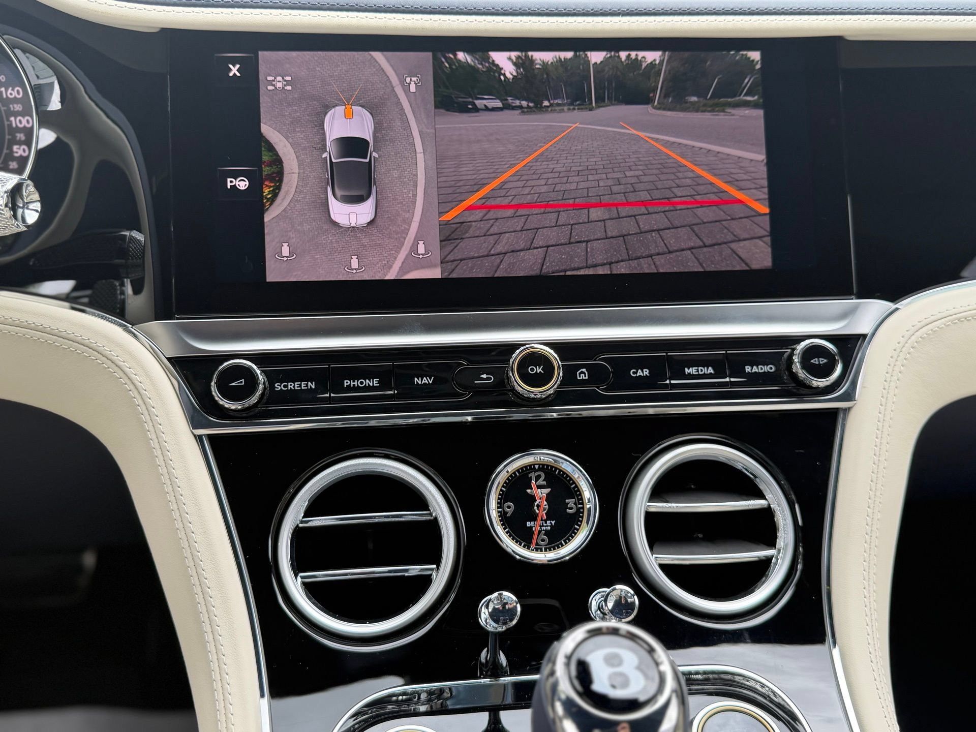 New 2026 Bentley Continental GTC AWD/4WD image 28