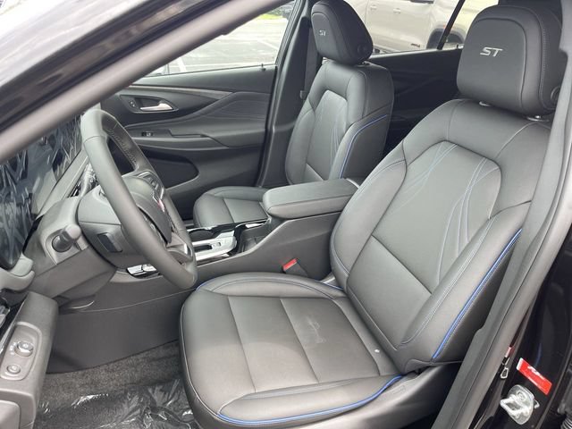 New 2026 Buick Envista Sport Touring w/ Convenience I Package FWD image 11
