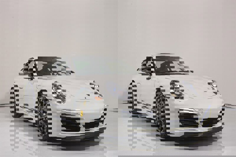 Used 2019 Porsche 911 Carrera T image 2