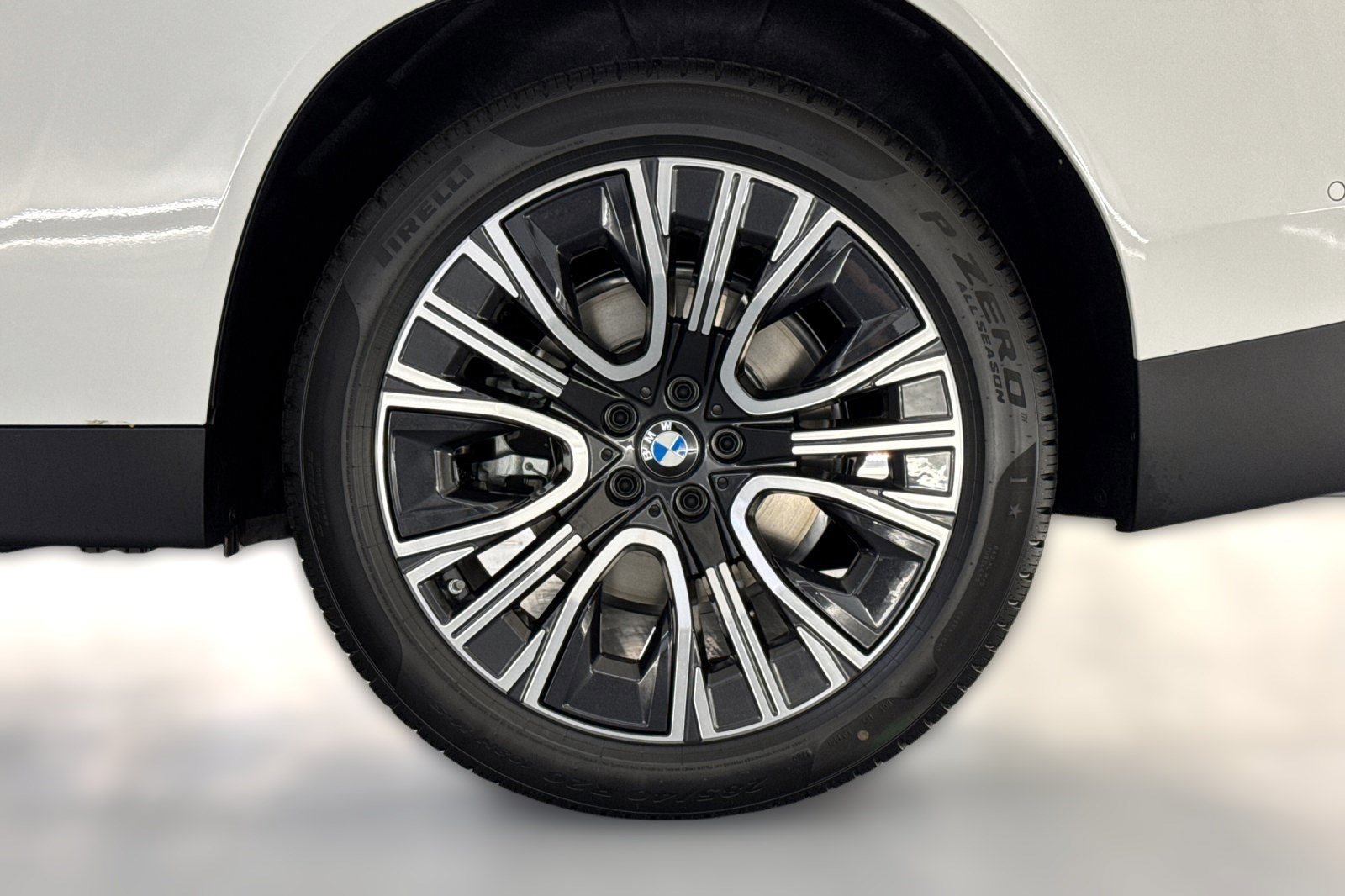 Used 2026 BMW X3 xDrive30i w/ Convenience Package AWD/4WD image 11
