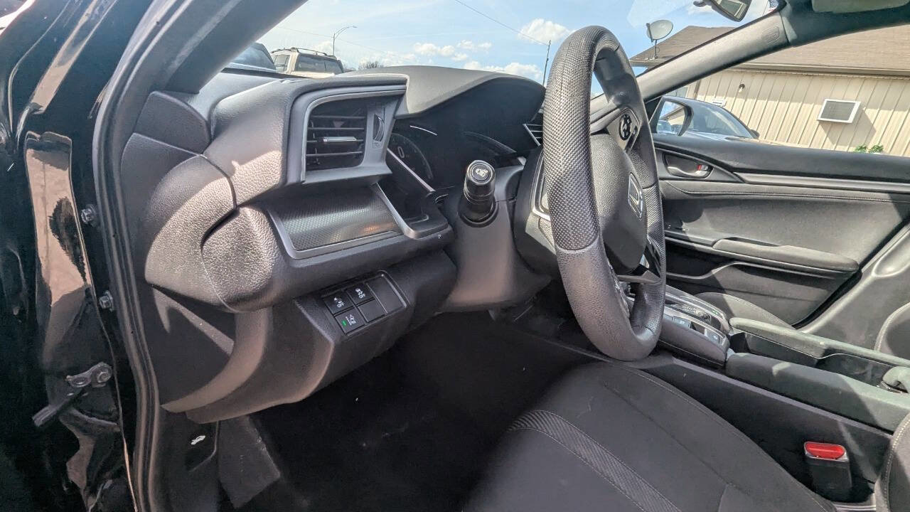Used 2019 Honda Civic EX image 11