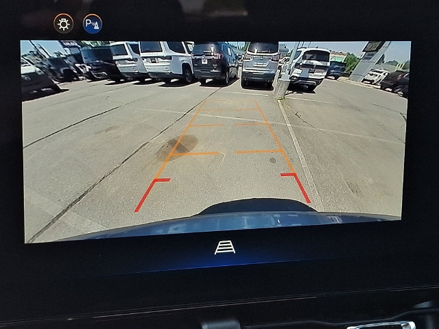 Used 2025 Chevrolet Equinox LT FWD image 18
