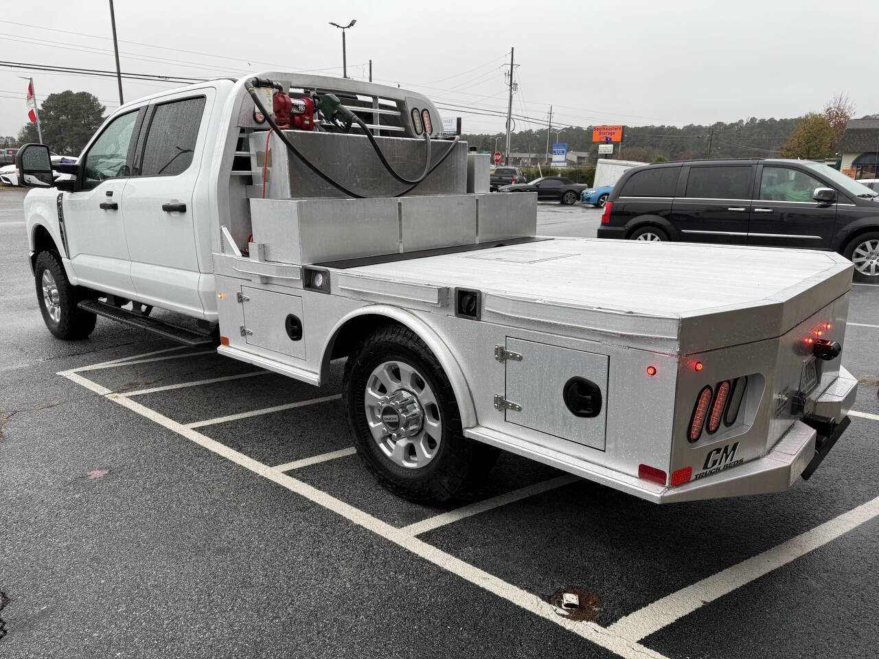 Used 2024 Ford F350 XLT image 10