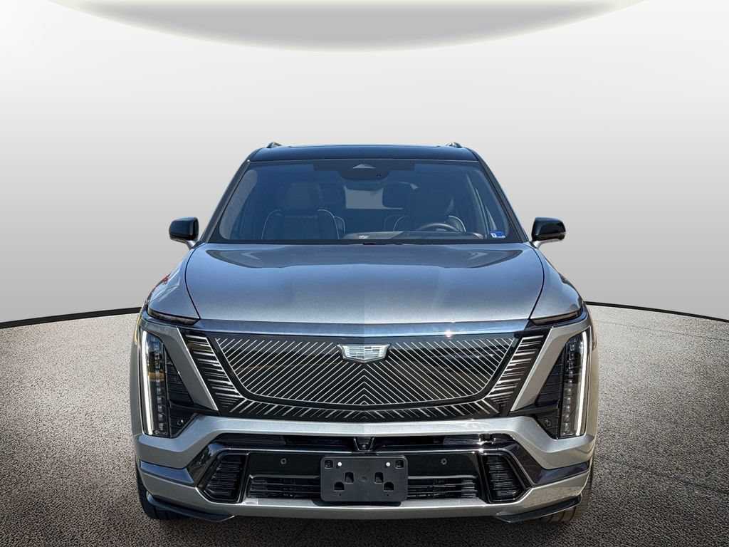 Used 2026 Cadillac Vistiq Platinum w/ LPO, Floor Liner Package AWD/4WD image 5