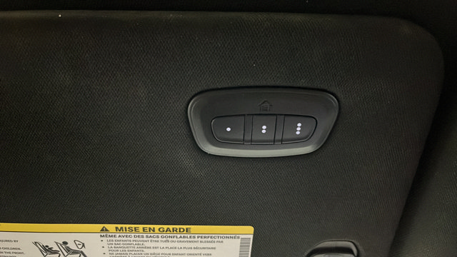 Used 2023 Jeep Wagoneer L Series II w/ Premium Group I AWD/4WD image 36