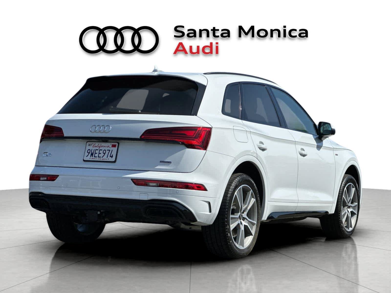 Used 2025 Audi Q5 2.0T Premium w/ Convenience Plus Package AWD/4WD image 2