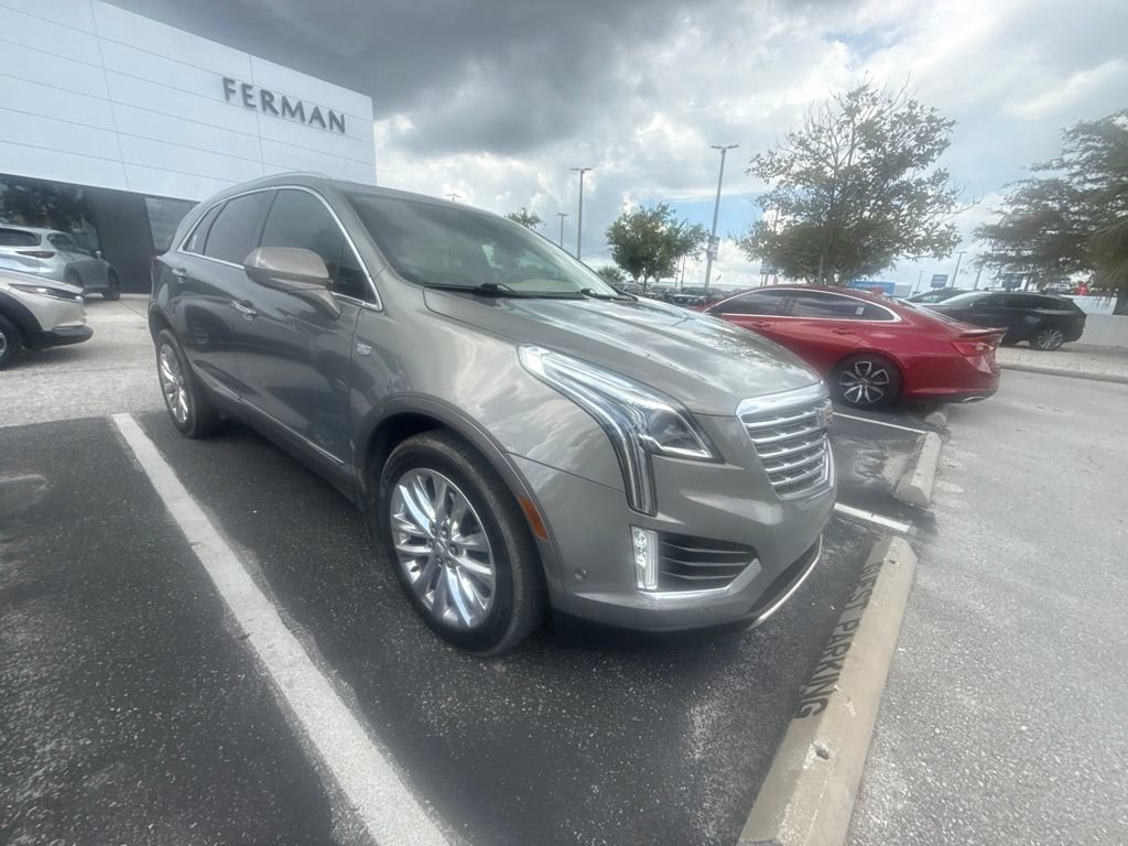 Used 2018 Cadillac XT5 Platinum w/ Driver Assist Package AWD/4WD image 7