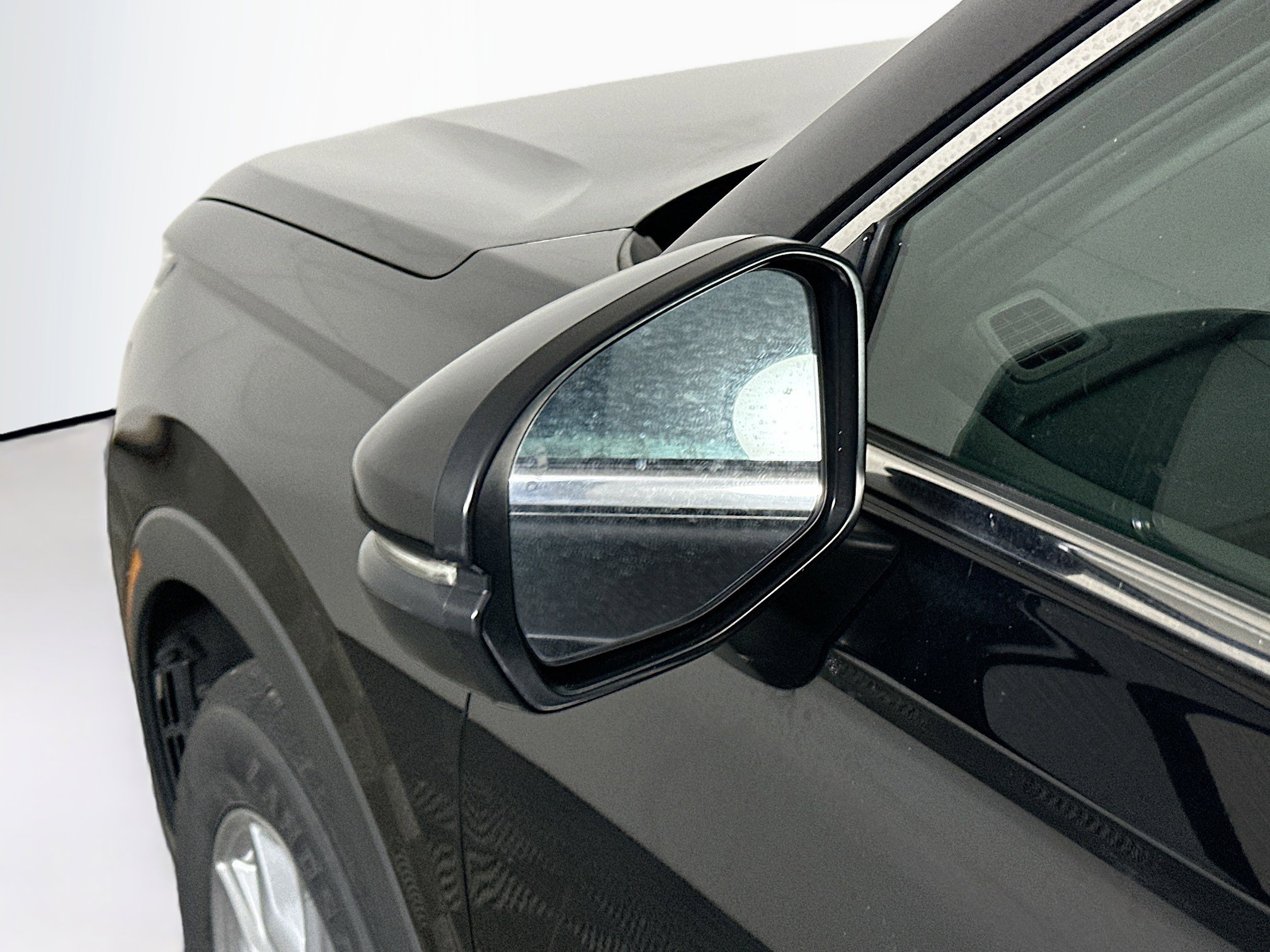 Used 2024 Honda CR-V EX image 16