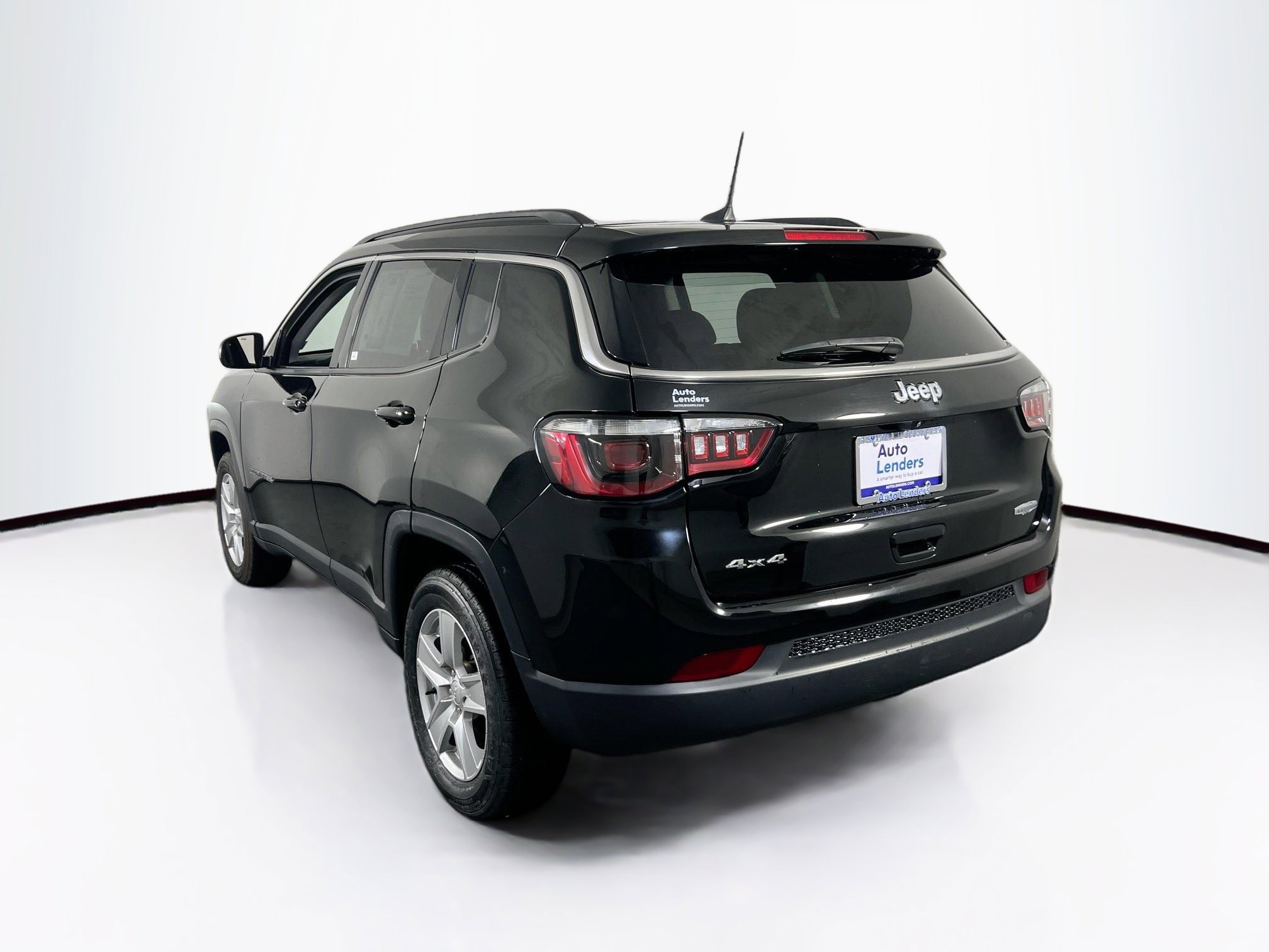 Used 2022 Jeep Compass Latitude image 7