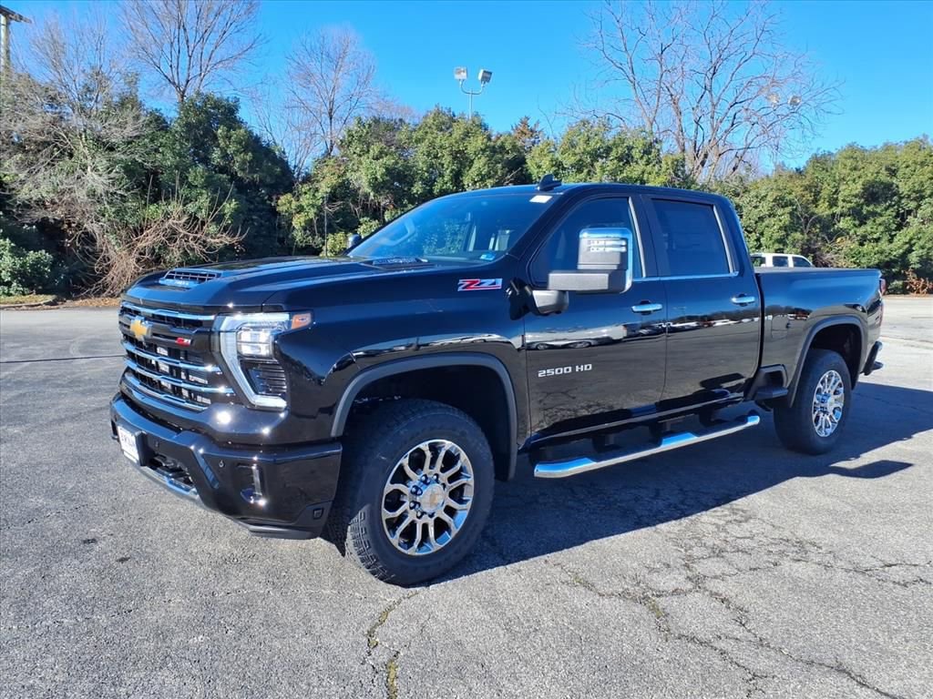New 2026 Chevrolet Silverado 2500 LT w/ Z71 Chrome Sport Edition image 7