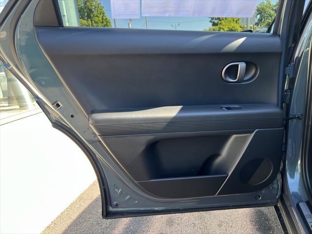 New 2025 Hyundai Ioniq 5 SE image 27