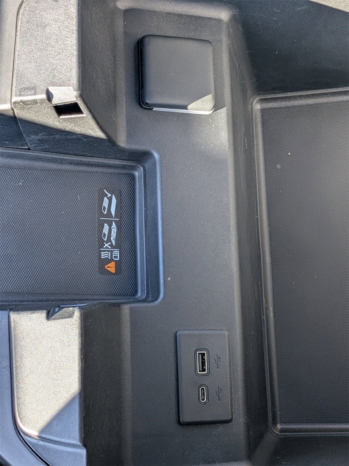 Used 2024 GMC Sierra 1500 Denali w/ Denali Reserve Package image 24