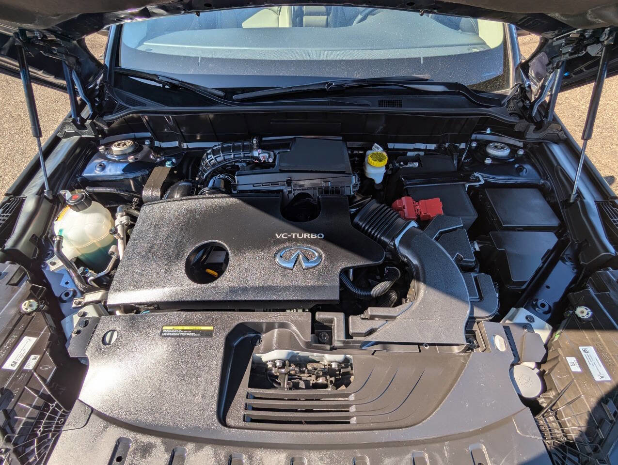 Used 2023 INFINITI QX50 Luxe image 32
