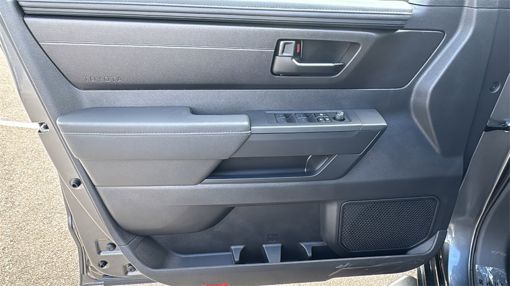 New 2026 Toyota Tundra SR image 15
