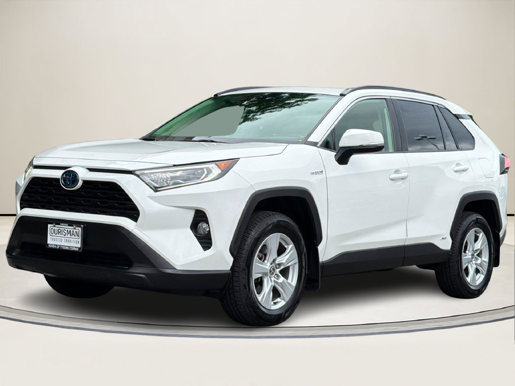 Used 2021 Toyota RAV4 XLE w/ Convenience Package AWD/4WD image 2