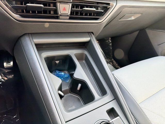 New 2026 Volkswagen Tiguan SE R-Line image 28