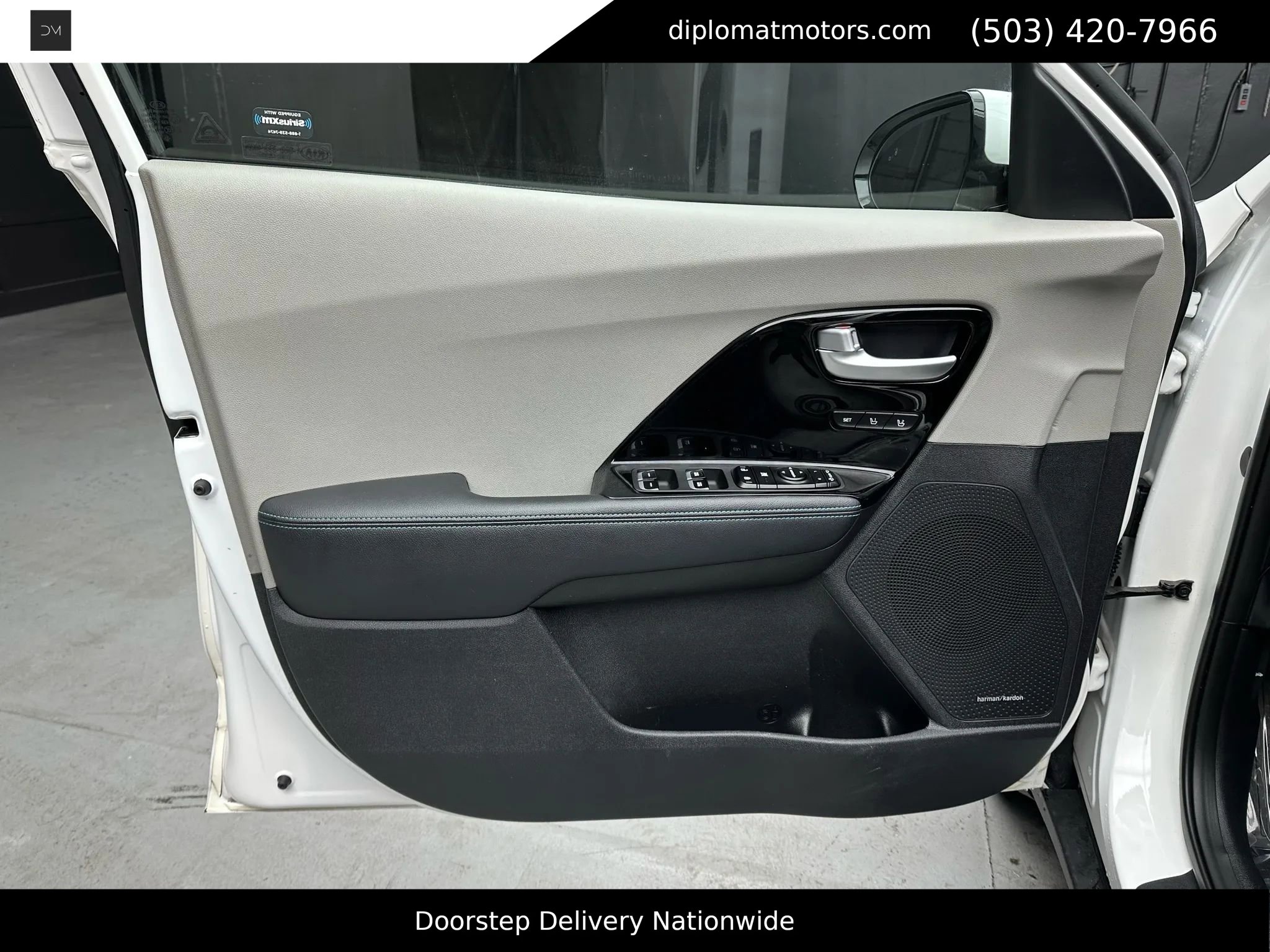 Used 2018 Kia Niro EX Premium image 22