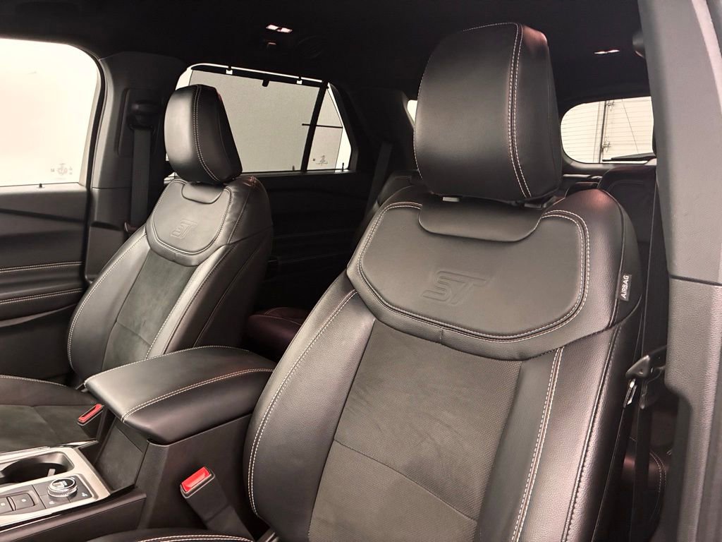 Certified 2023 Ford Explorer ST image 23