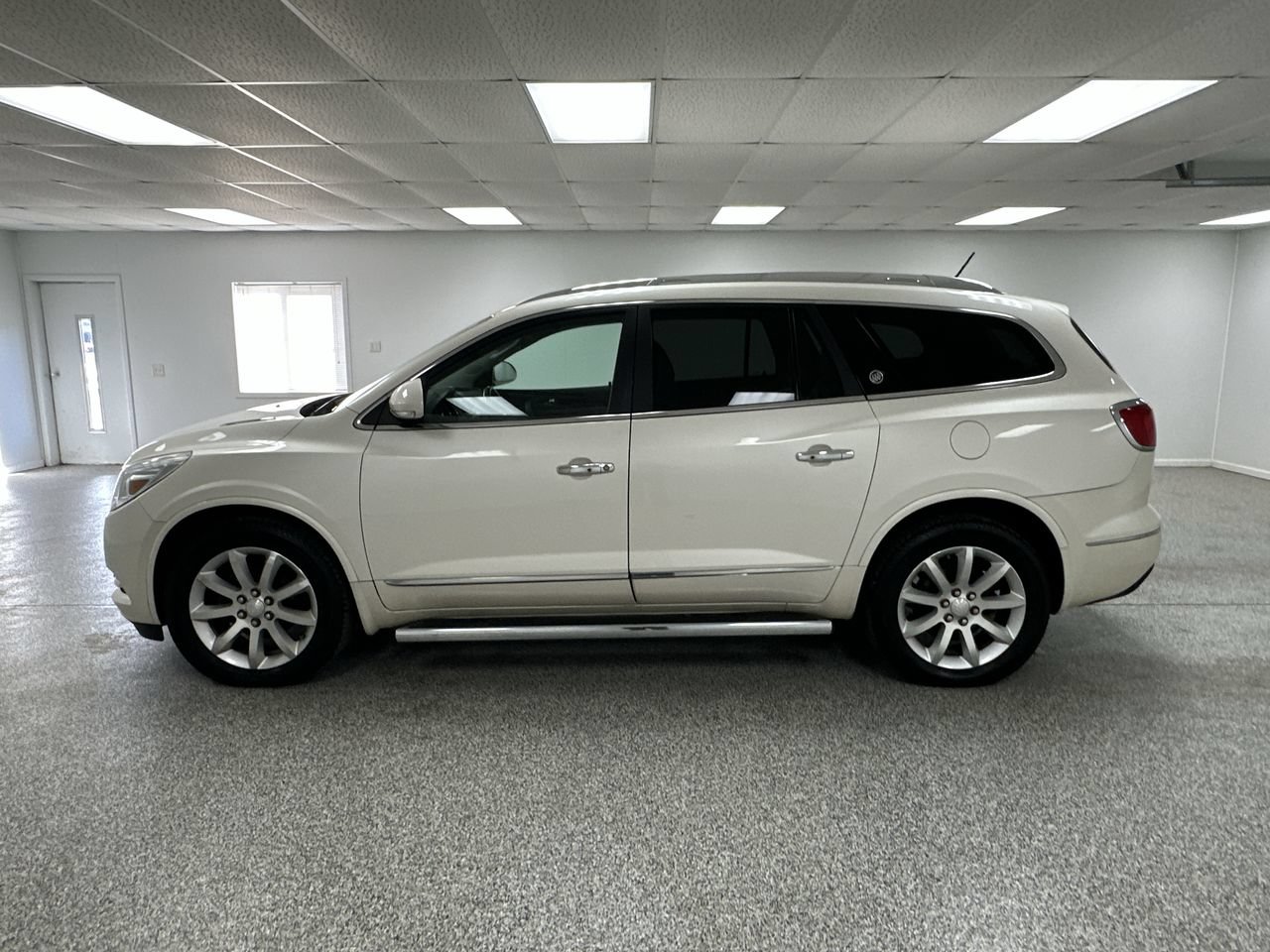 Used 2015 Buick Enclave Premium w/ Trailering Package AWD/4WD image 5