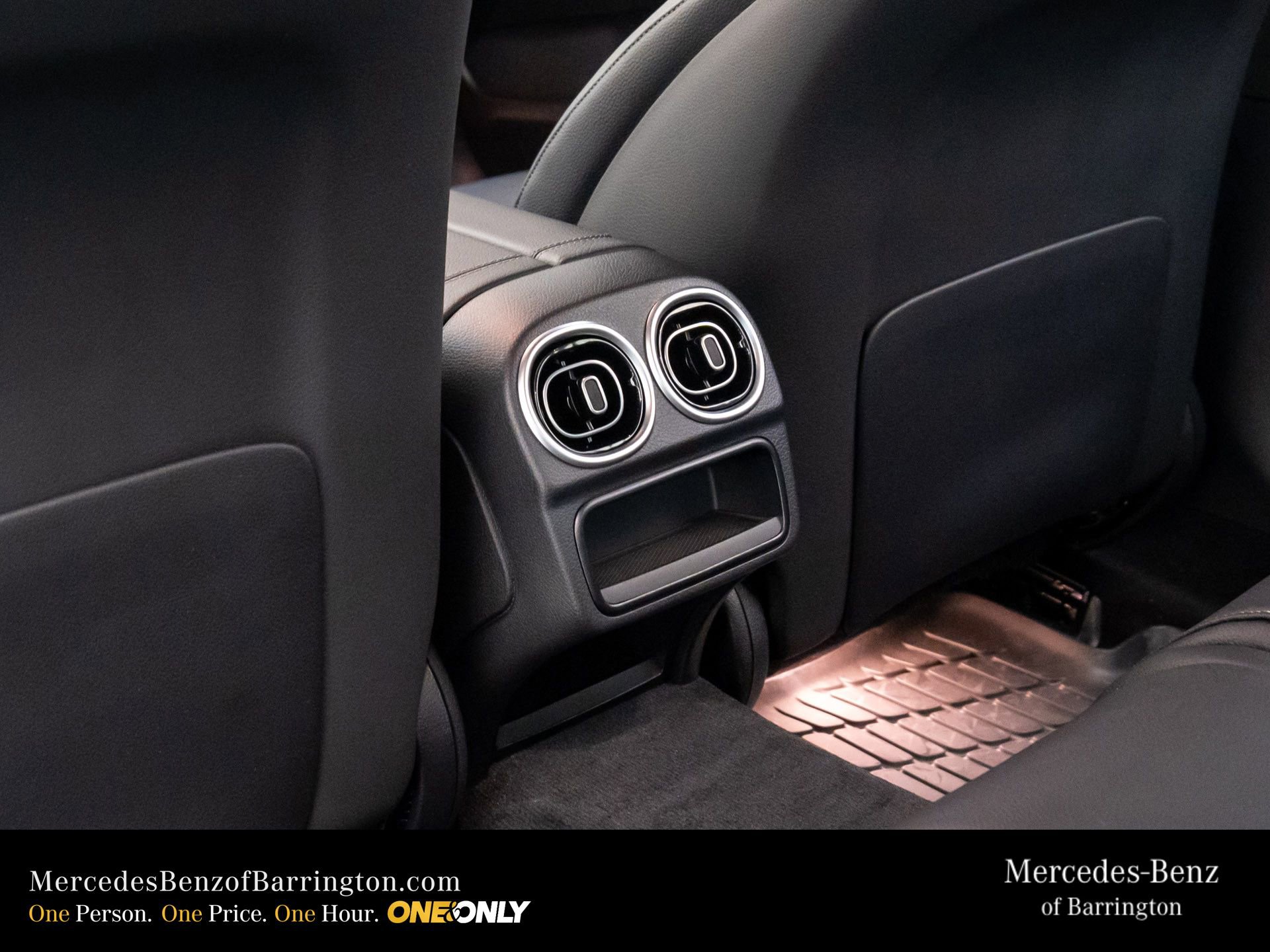 New 2026 Mercedes-Benz C 300 image 18