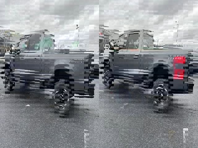 New 2026 Ford F250 Lariat w/ Tremor Off-Road Package image 3