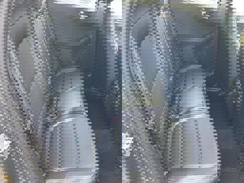 Used 2025 Ford Escape Platinum image 24