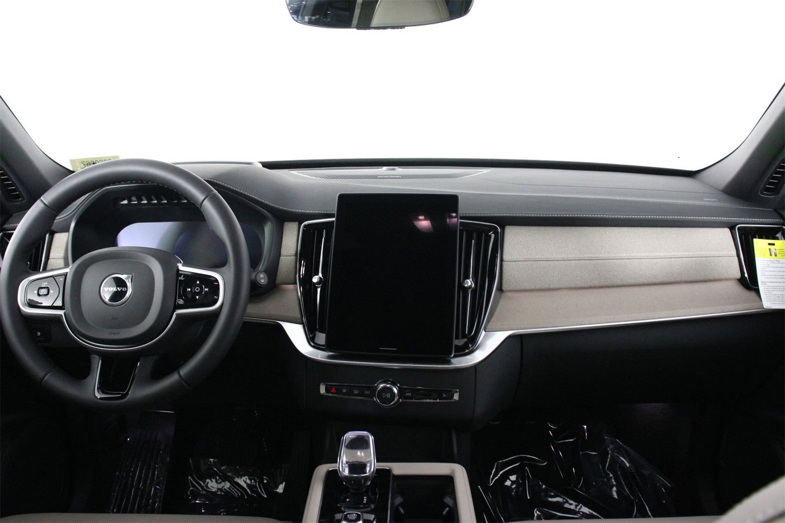 New 2026 Volvo XC90 T8 Ultra image 5