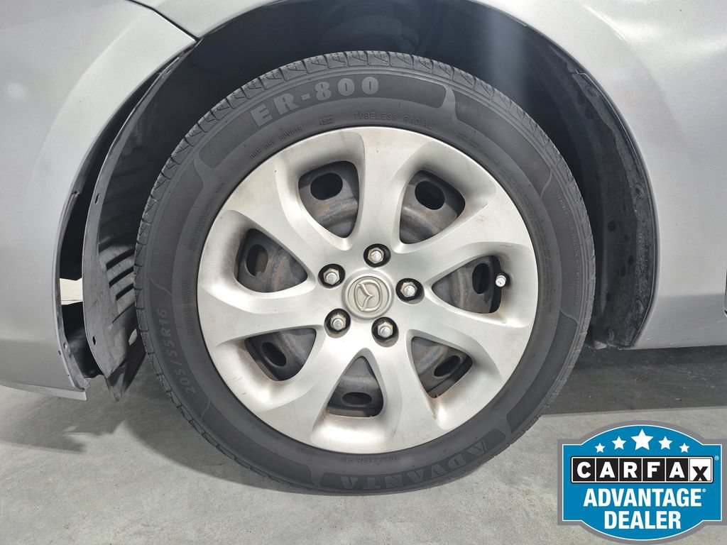 Used 2012 MAZDA MAZDA3 i Sport FWD image 30