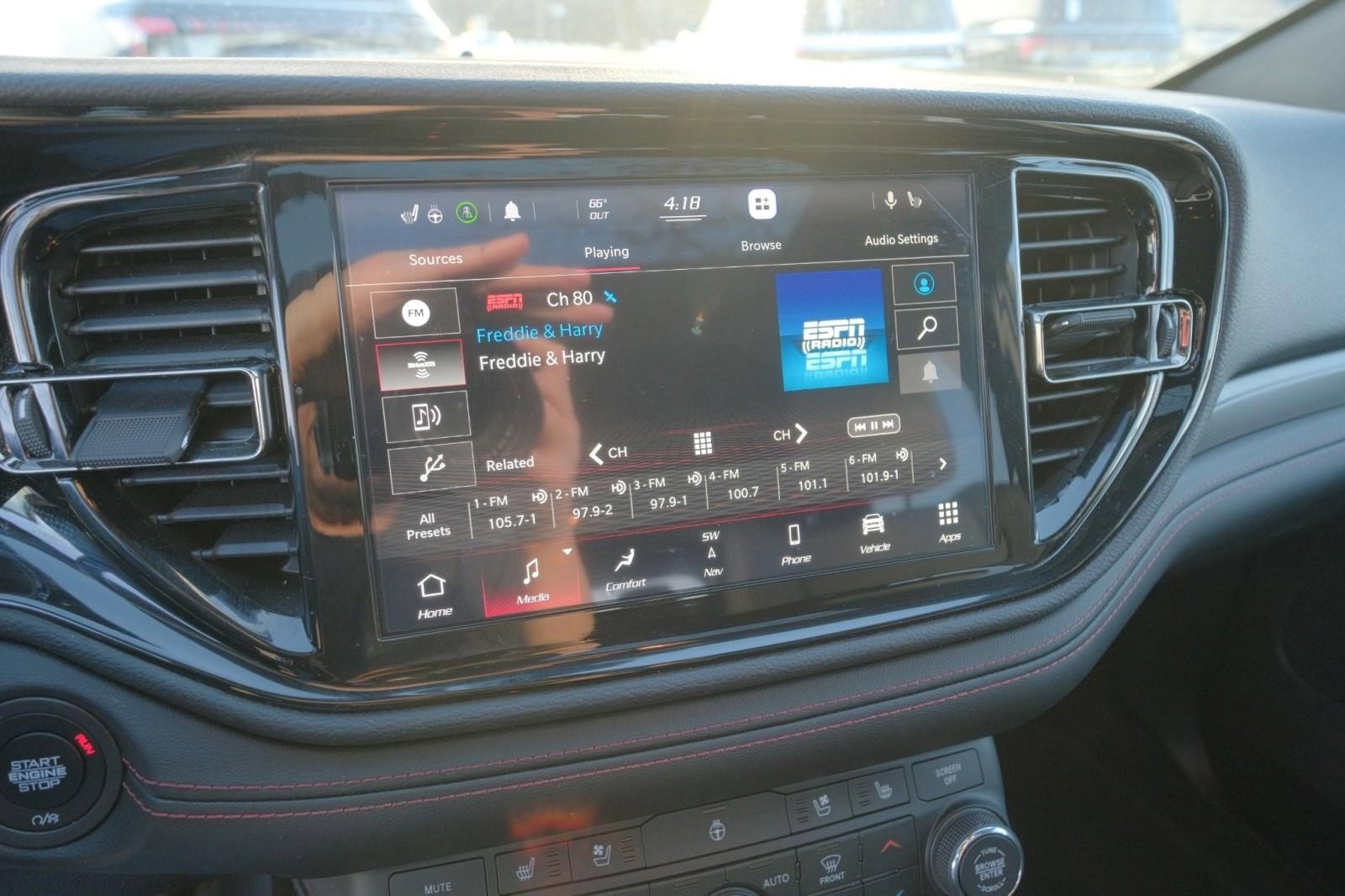 Used 2022 Dodge Durango R/T w/ Blacktop Package image 24