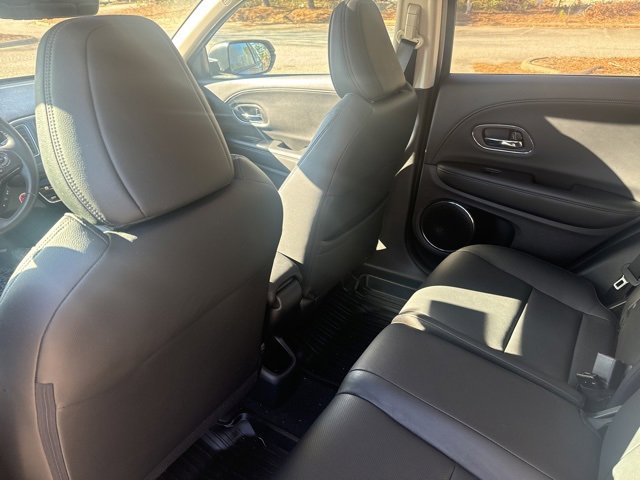 Used 2019 Honda HR-V Touring image 23
