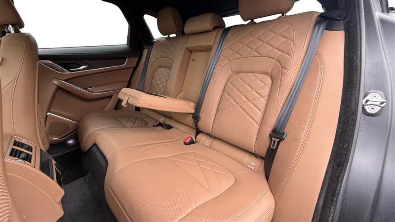 Used 2022 Jaguar F-PACE S AWD/4WD image 16