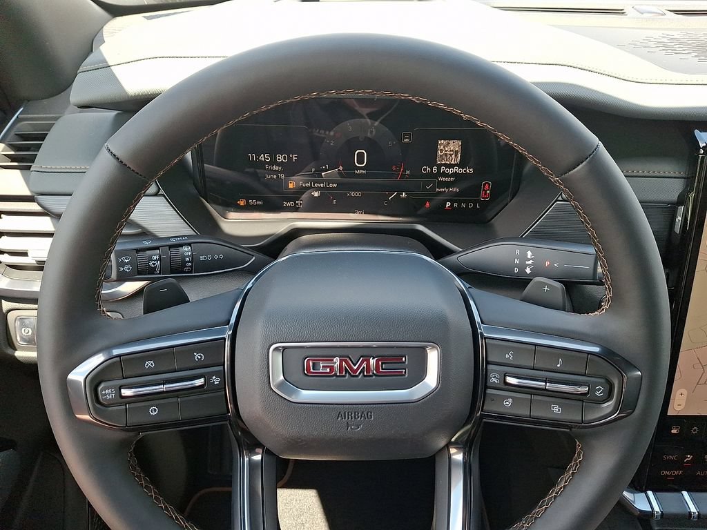 New 2026 GMC Acadia AT4 w/ Luxury Package AWD/4WD image 10