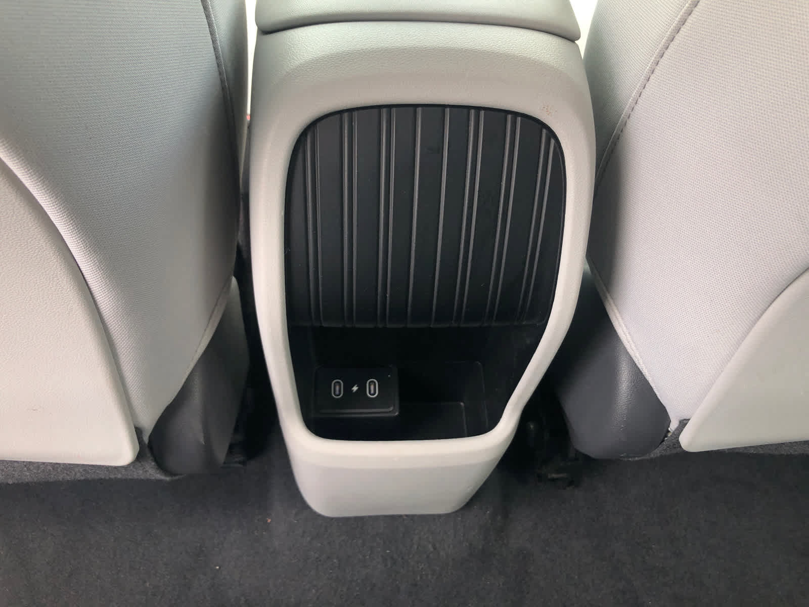 Certified 2024 Hyundai Kona SE FWD image 31