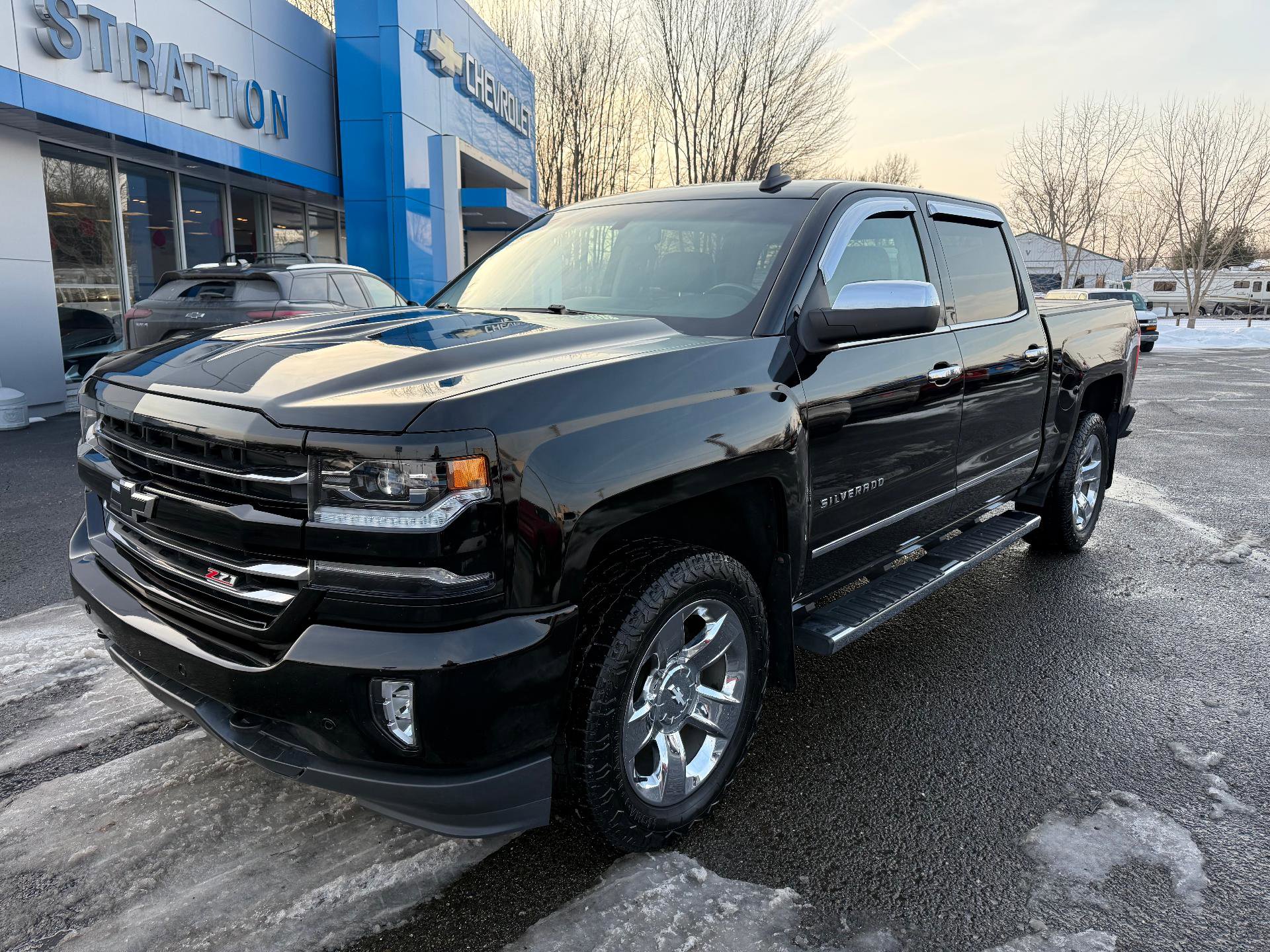 Used 2018 Chevrolet Silverado 1500 LTZ image 1