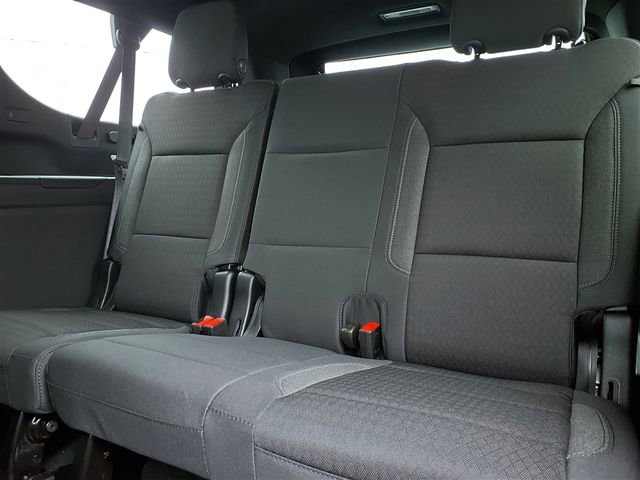 New 2026 Chevrolet Suburban LS w/ LPO, Dark Essentials Package AWD/4WD image 7