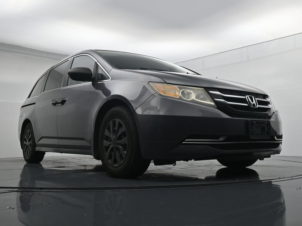 Used 2016 Honda Odyssey LX image 18