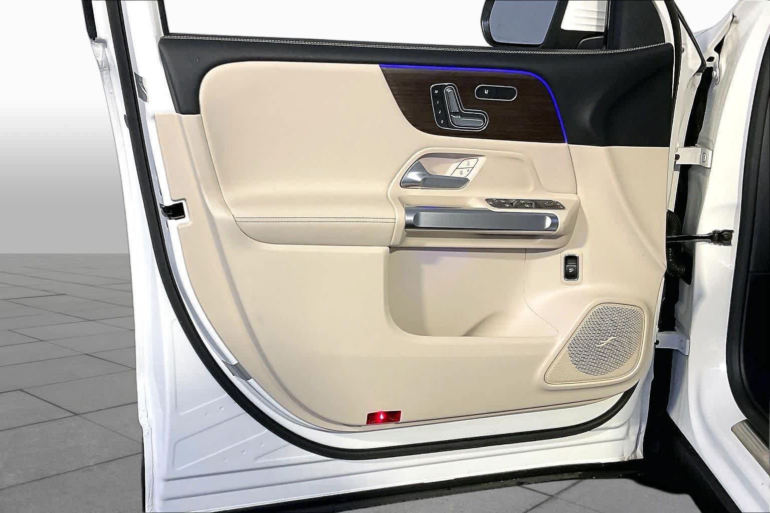 New 2026 Mercedes-Benz GLB 250 4MATIC image 11