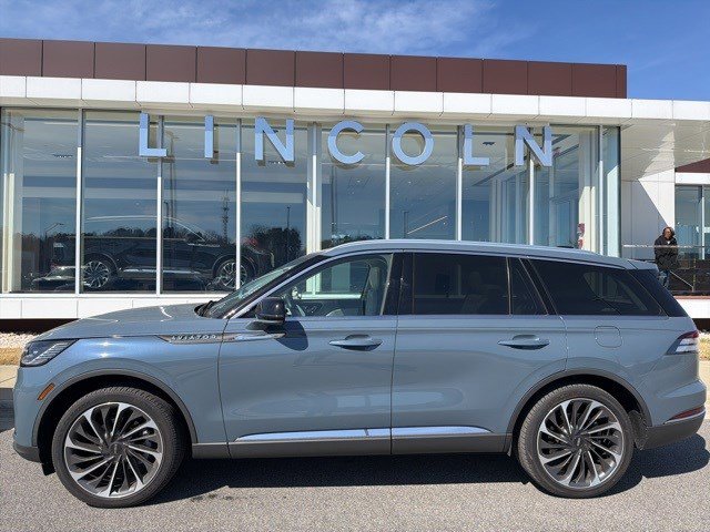 Certified 2025 Lincoln Aviator Reserve w/ Equipment Group 201A