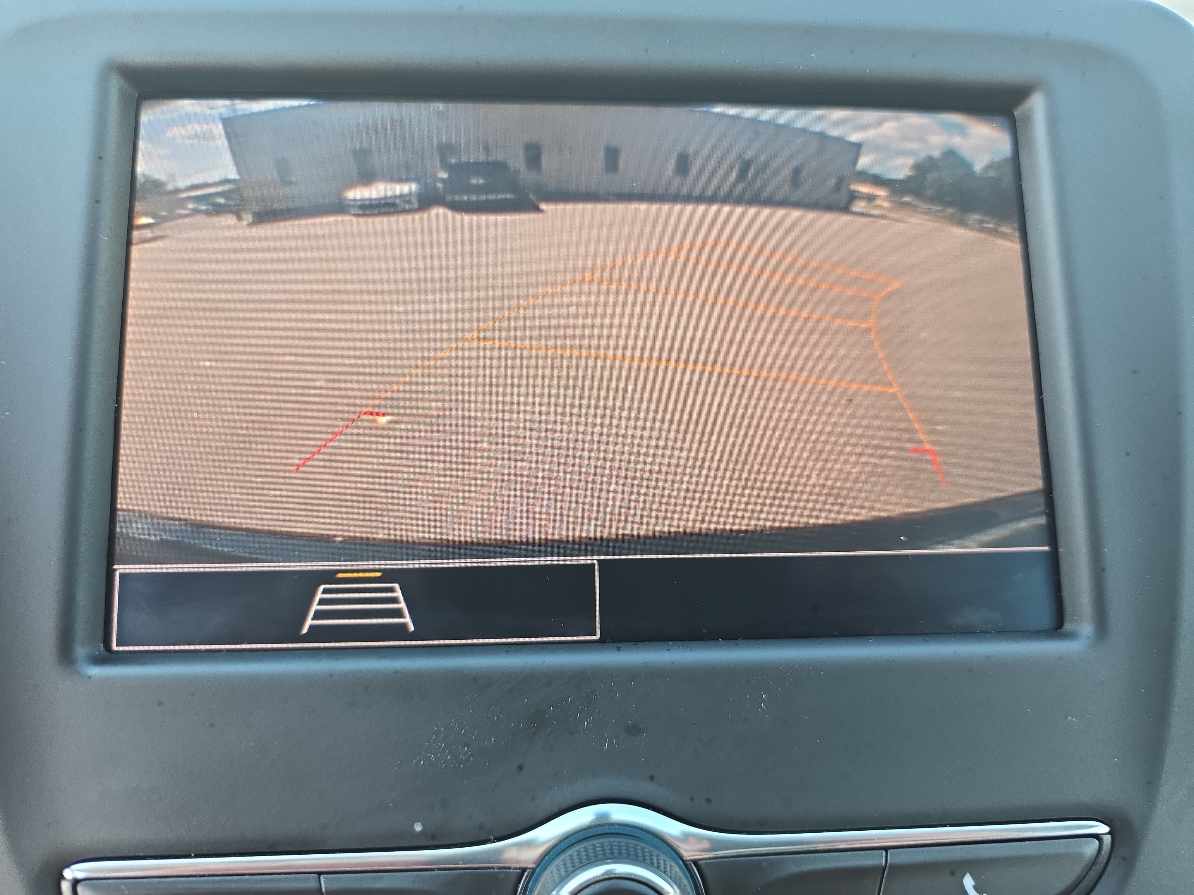 Used 2023 Chevrolet Equinox LT FWD image 25