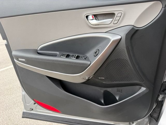 Used 2019 Hyundai Santa Fe XL AWD/4WD image 19